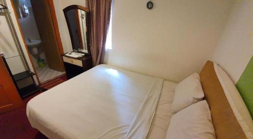 Oyo 1167 Rest And Go Hotel Klang Ngoại thất bức ảnh