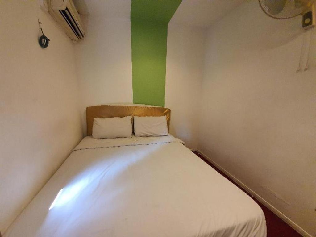 Oyo 1167 Rest And Go Hotel Klang Ngoại thất bức ảnh