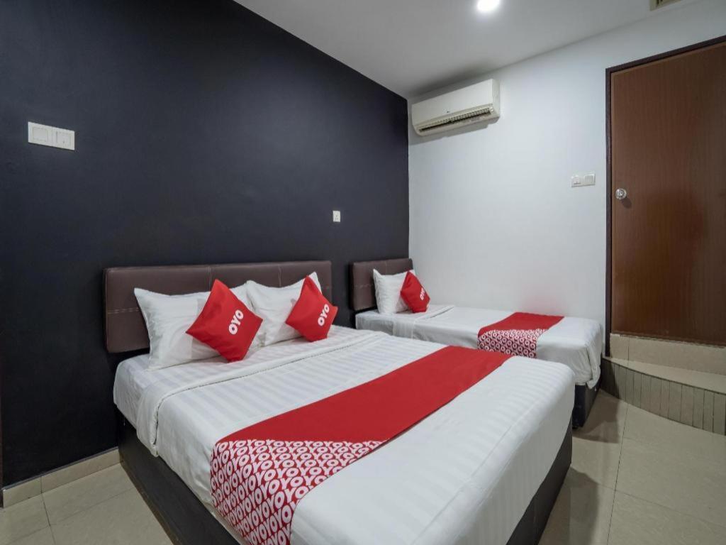 Oyo 1167 Rest And Go Hotel Klang Ngoại thất bức ảnh